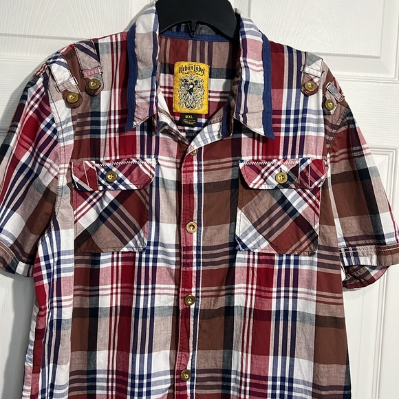 URBAN LABEL Men's Red White Blue Plaid Short Sleeve top button down - Size 2XL - Picture 2 of 6